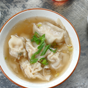 02. Wantan Suppe