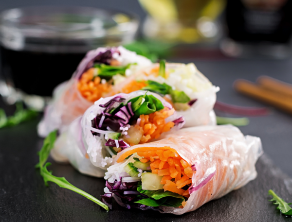 R1. Salmon Sommer Roll